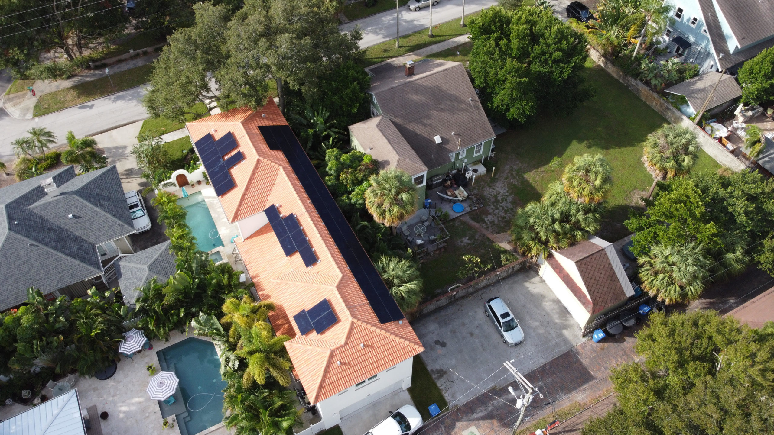 home in st pete with solar